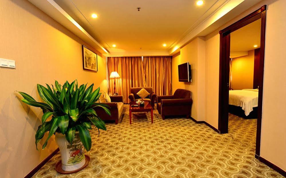Shanshui Fashion Hotel Paifang Park Zhaoqing Zewnętrze zdjęcie